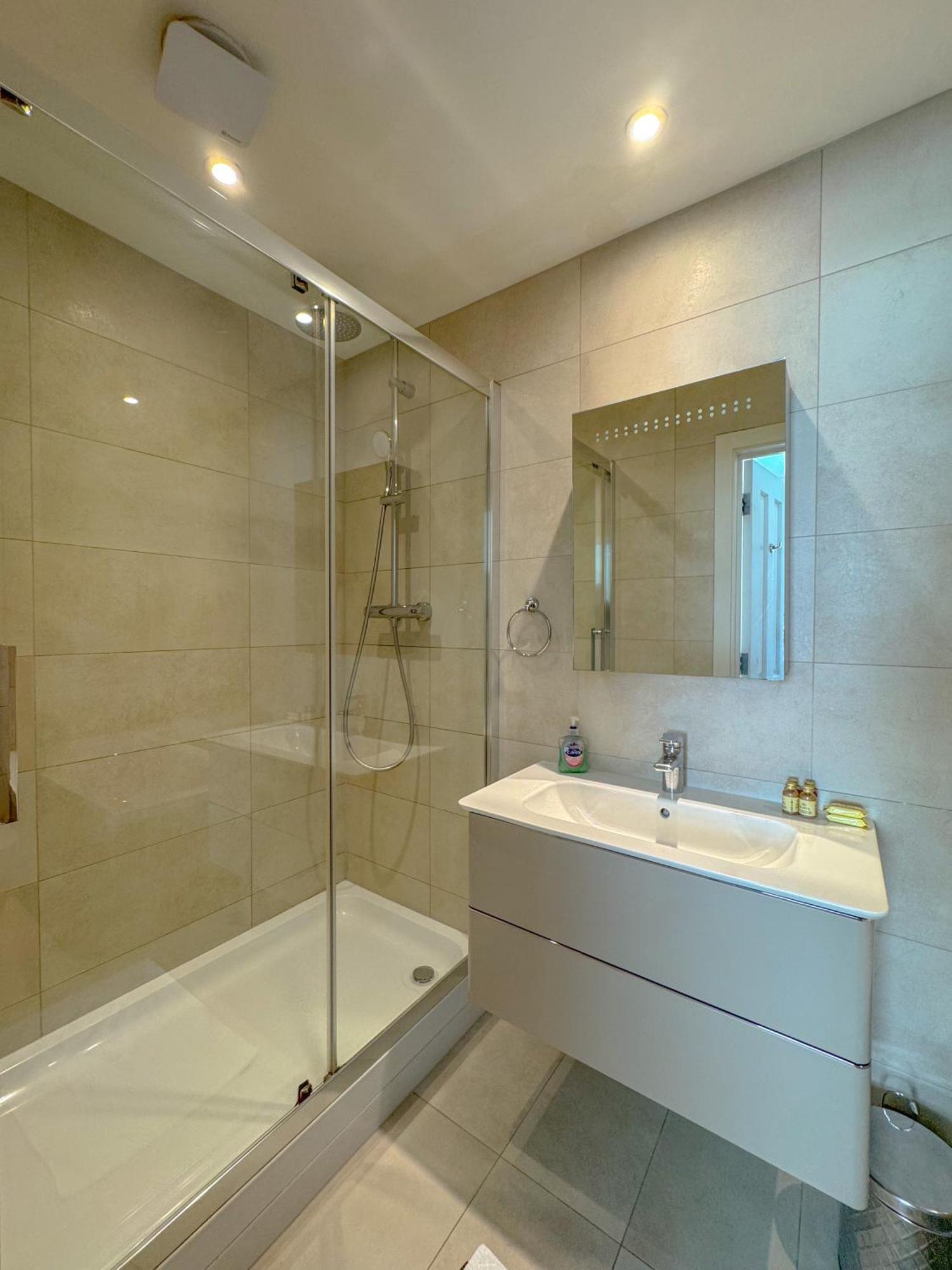 Whitfield Street Apartments لندن المظهر الخارجي الصورة