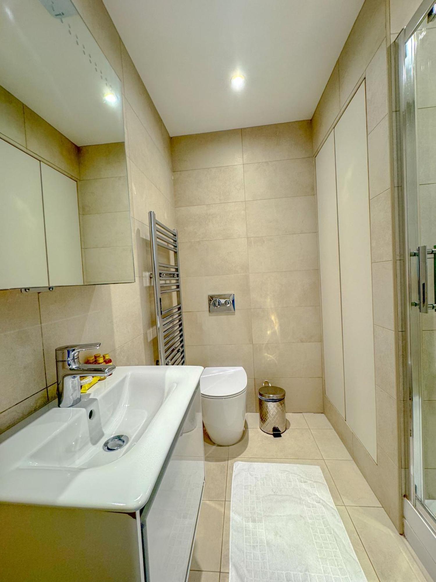 Whitfield Street Apartments لندن المظهر الخارجي الصورة